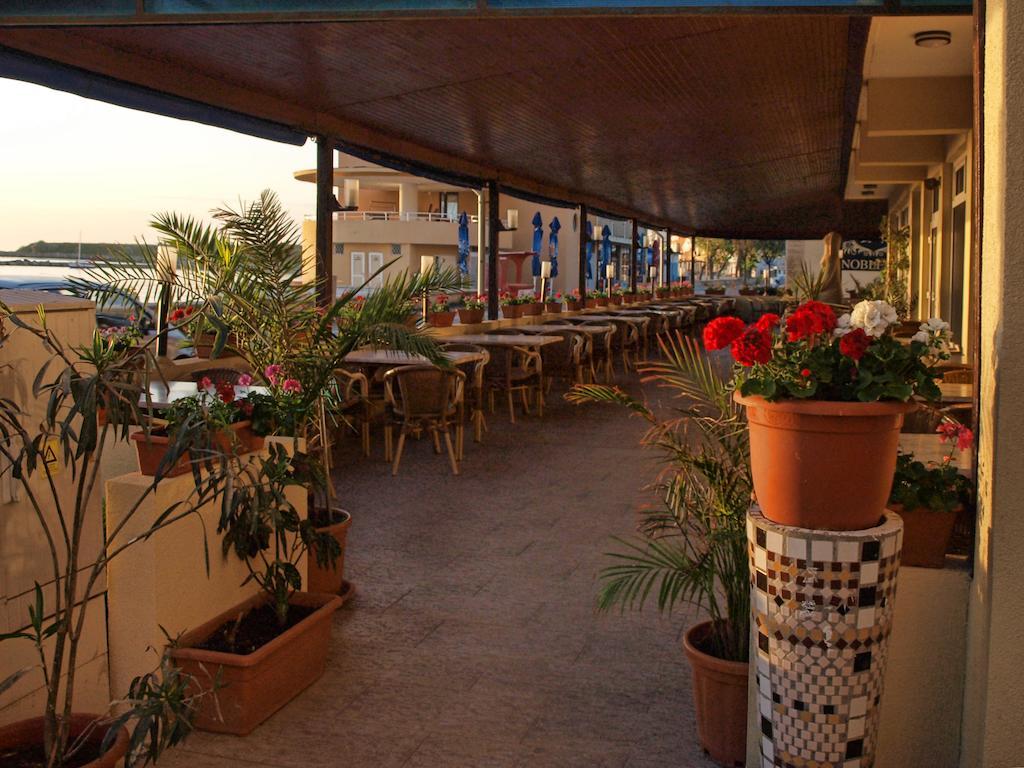 Hotel Dacia Sud Mamaia Exteriör bild